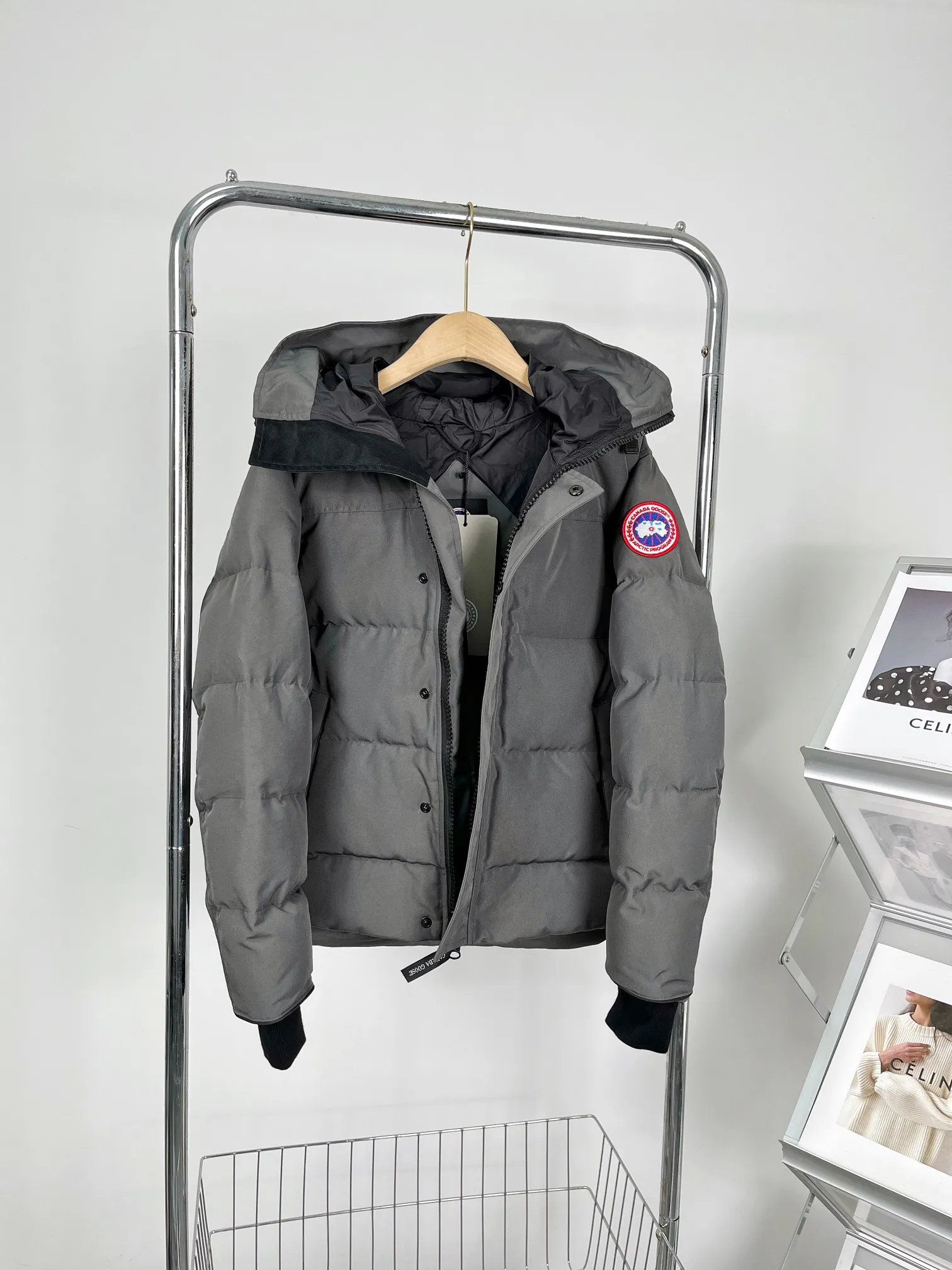 P580 𝐂𝐚𝐧𝐚𝐝𝐚 𝐠𝐨𝐨𝐬𝐞丨Canada Goose 17 down jackets Size: S-XXL